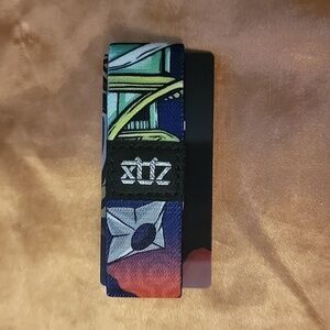 NEW Zox Sun Tzu #0890 Wristband Medium M